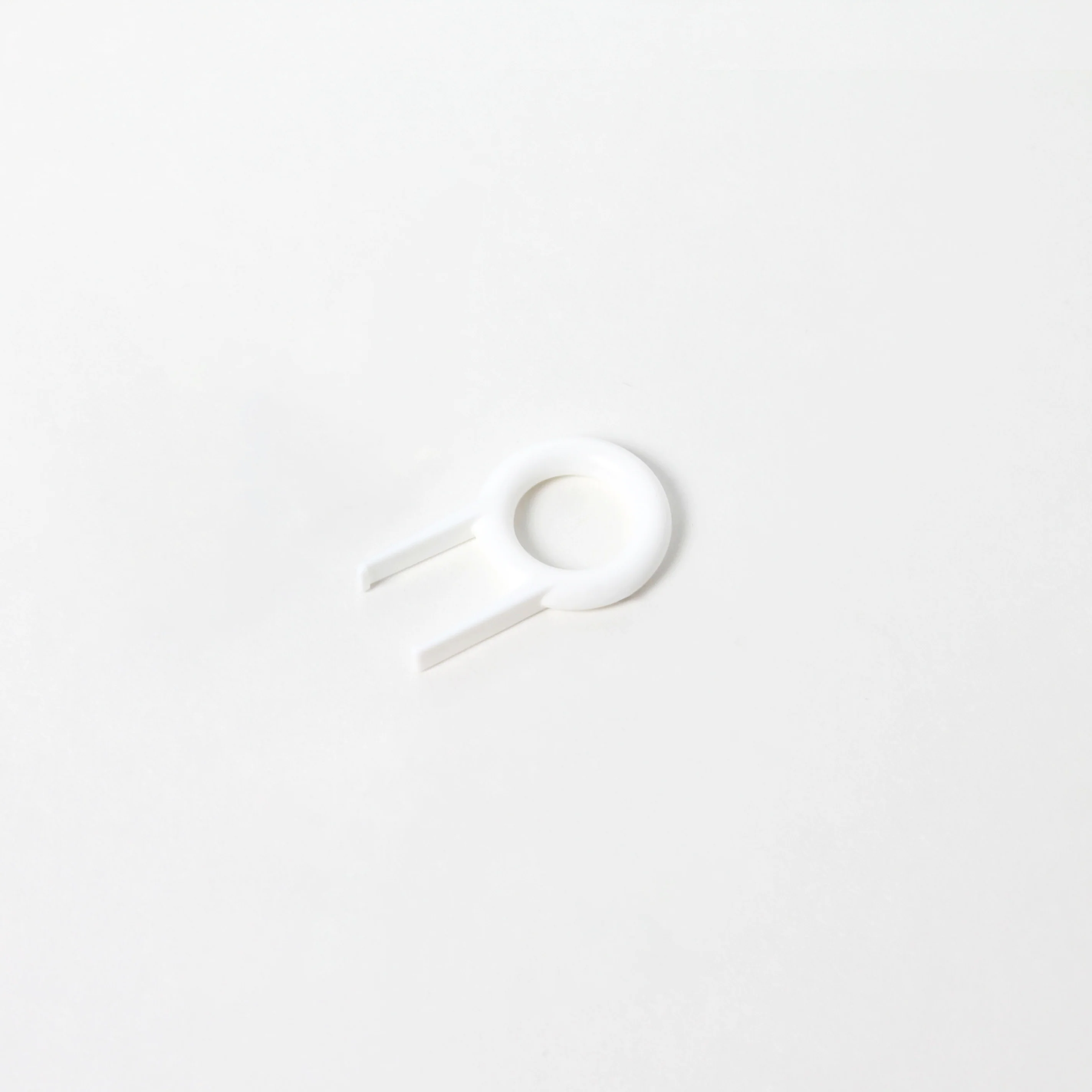 basic keycap puller - Image 4