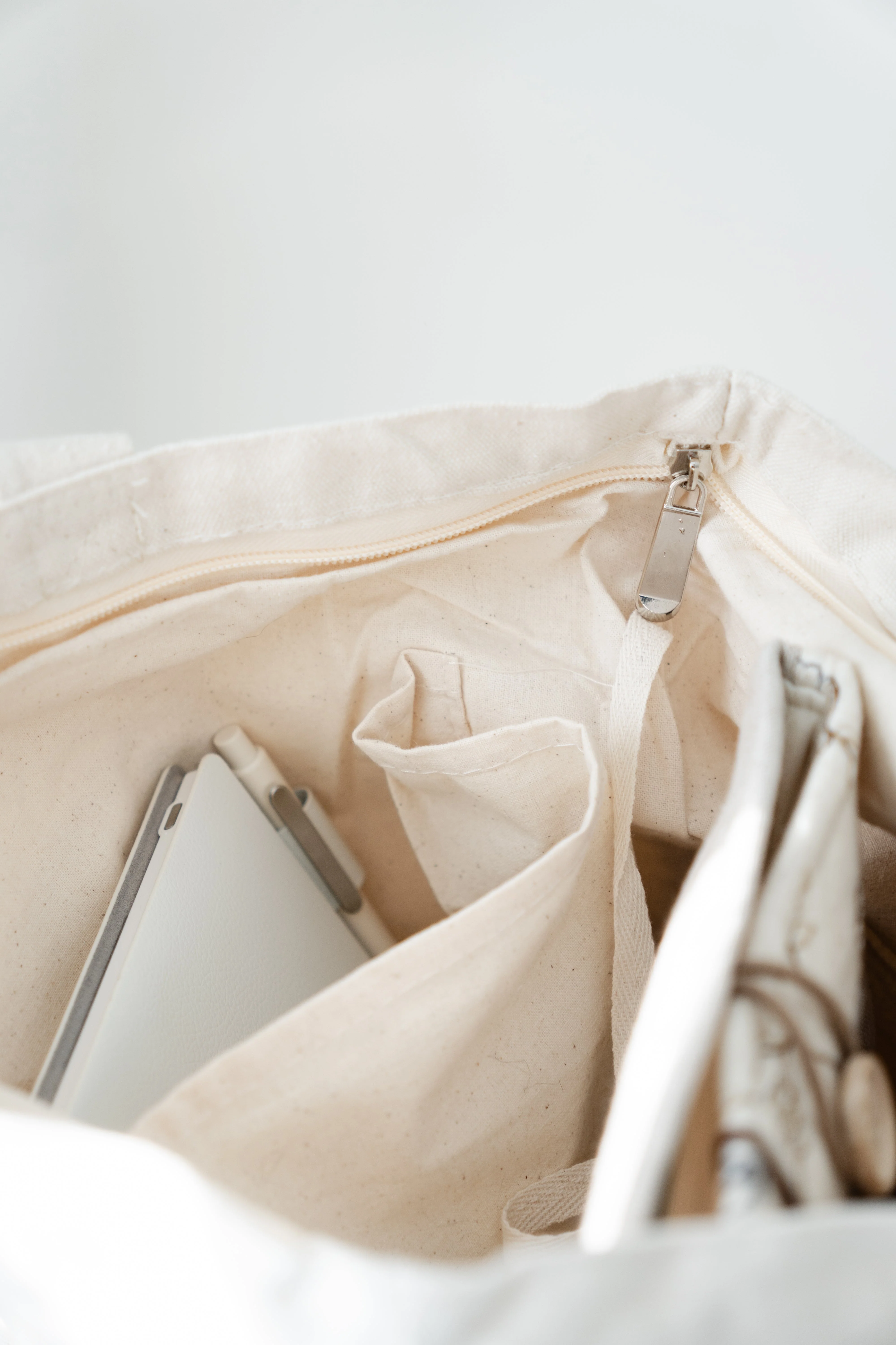 bread & kopi canvas tote bag - Image 6